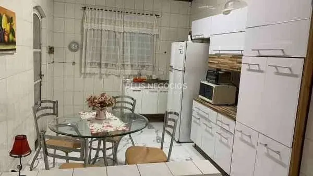 Chácara, 4 quartos, 2400 m² - Foto 3