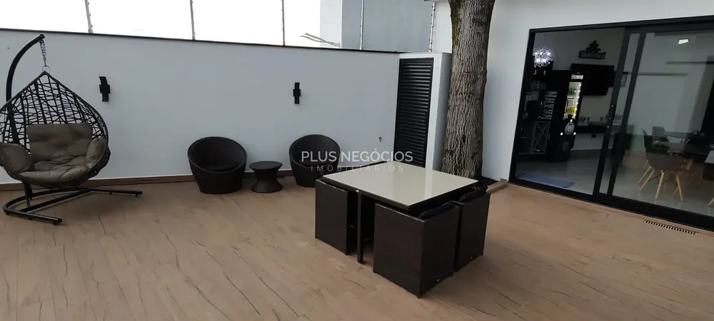 Casa, 4 quartos, 350 m² - Foto 1