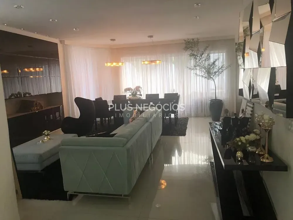 Casa, 3 quartos, 314 m² - Foto 2