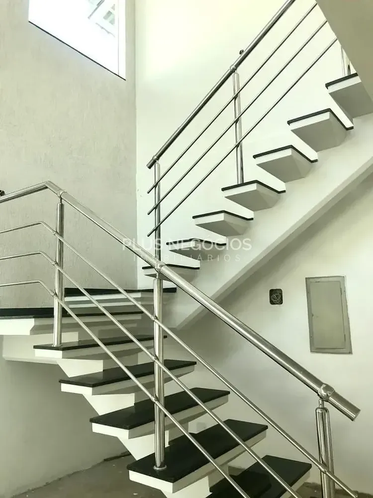 Casa, 4 quartos, 530 m² - Foto 2