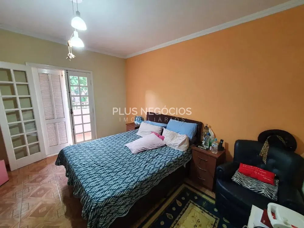 Casa, 3 quartos, 250 m² - Foto 4