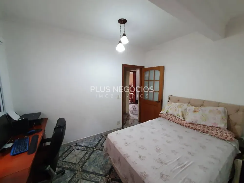 Casa, 3 quartos, 250 m² - Foto 11