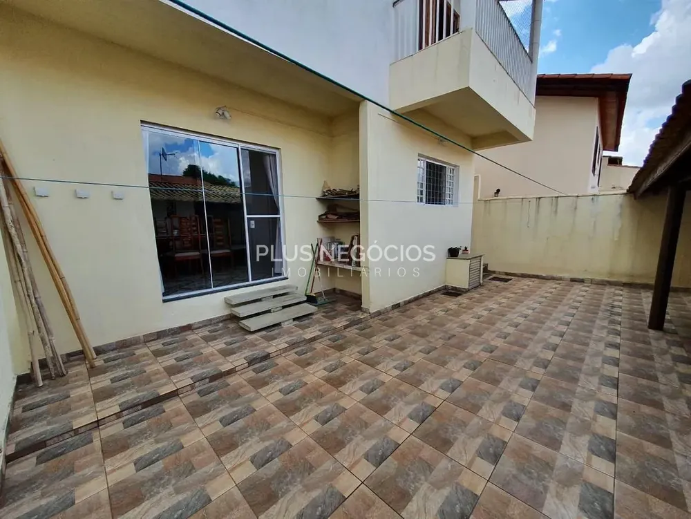 Casa, 3 quartos, 250 m² - Foto 12
