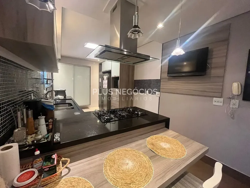 Apartamento, 3 quartos, 196 m² - Foto 3