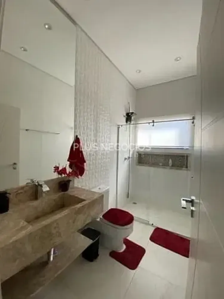 Sobrado, 3 quartos, 225 m² - Foto 1