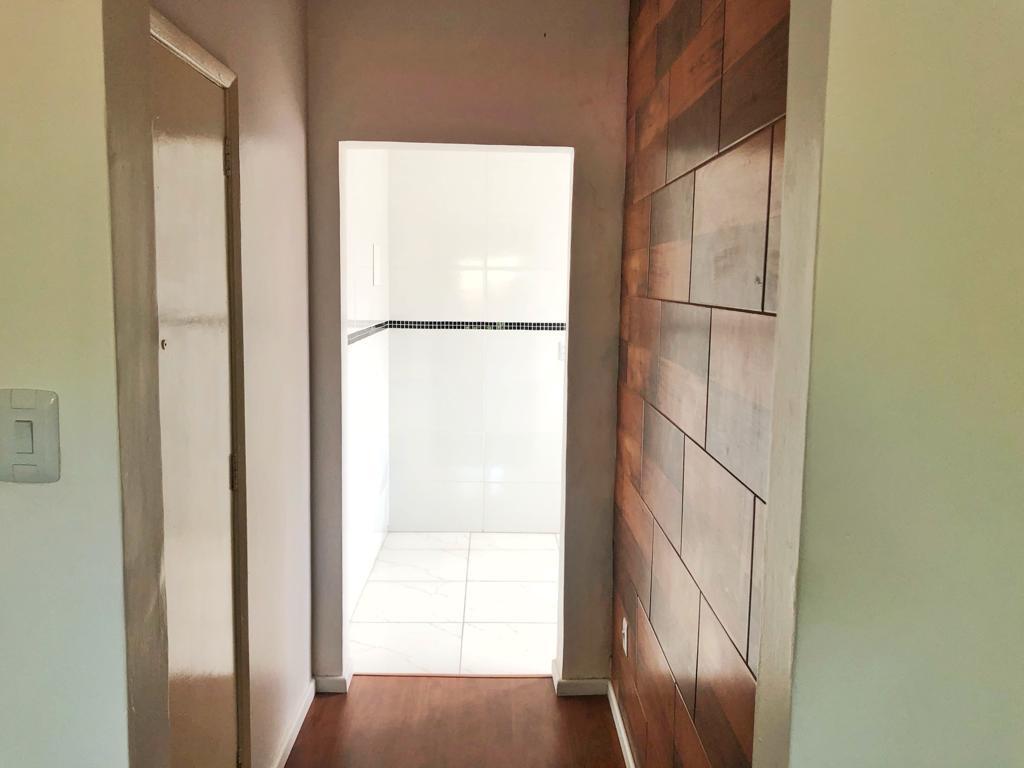 Apartamento à venda com 2 quartos, 64m² - Foto 18