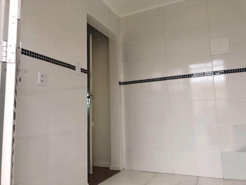 Apartamento à venda com 2 quartos, 64m² - Foto 14