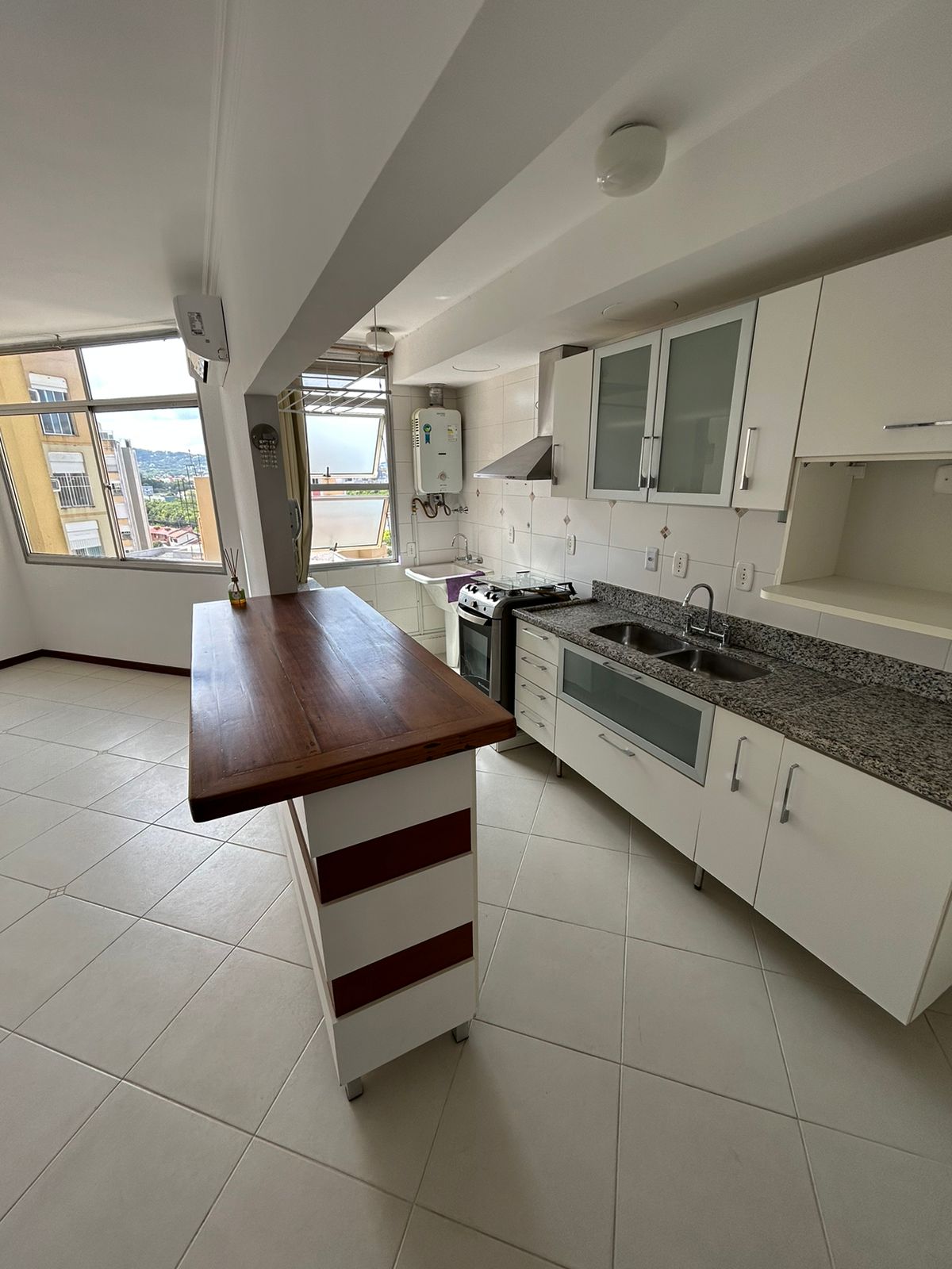 Apartamento à venda com 2 quartos, 64m² - Foto 14