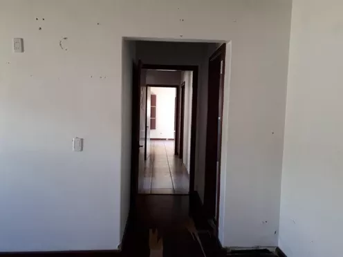 Casa à venda com 3 quartos, 180m² - Foto 13