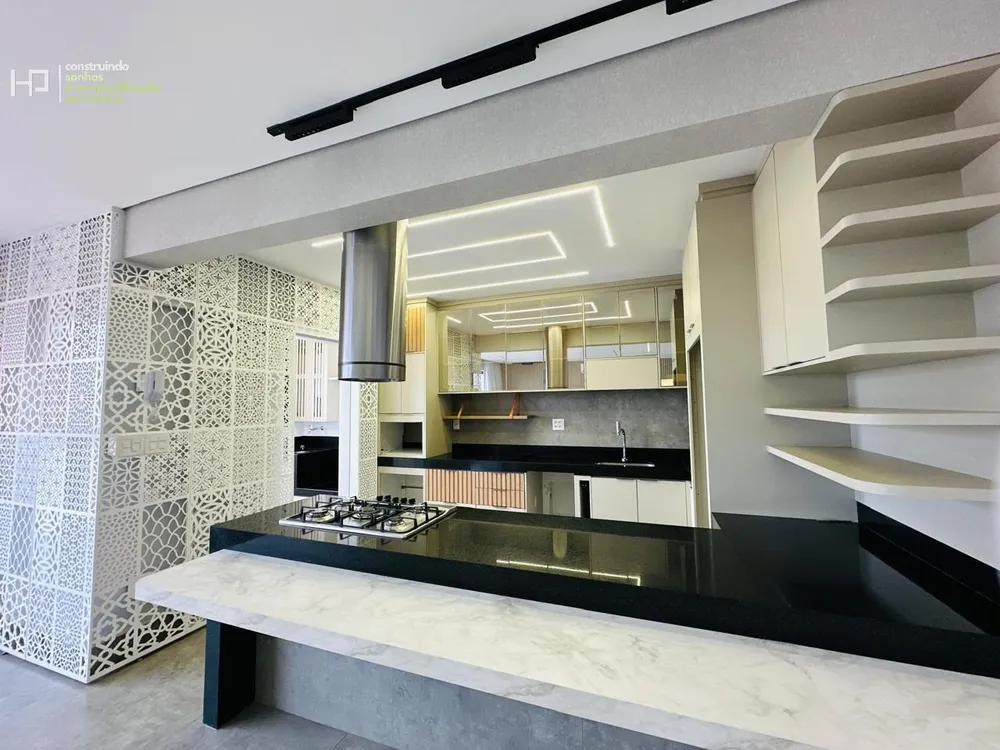 Apartamento, 3 quartos, 127 m² - Foto 2