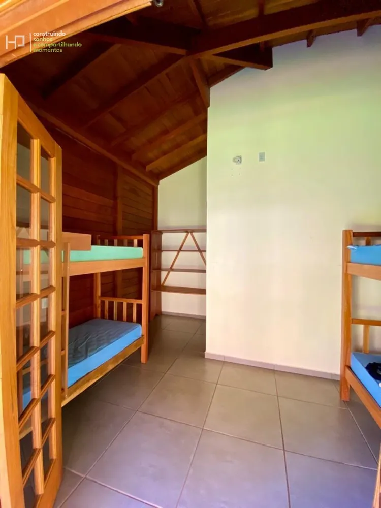 Chácara, 4 quartos, 1500 m² - Foto 8