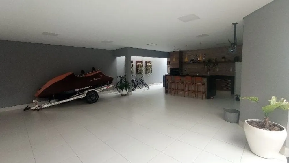 Casa, 4 quartos, 250 m² - Foto 1