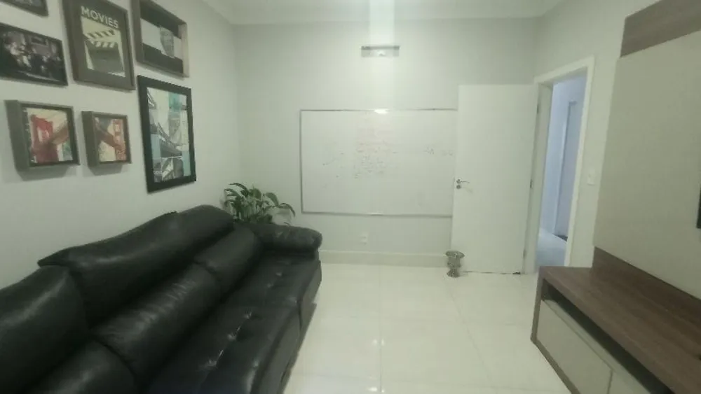 Casa, 4 quartos, 250 m² - Foto 9