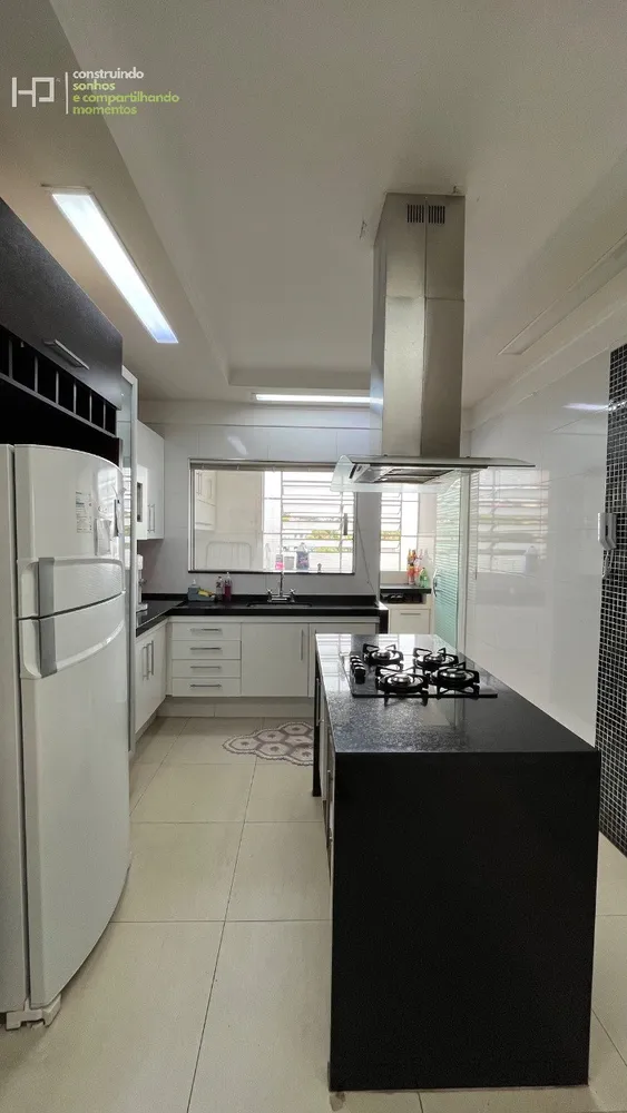 Apartamento, 2 quartos, 136 m² - Foto 1