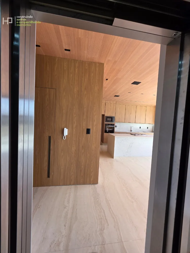 Cobertura, 4 quartos, 220 m² - Foto 2