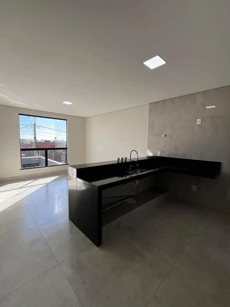 Cobertura, 3 quartos, 160 m² - Foto 1