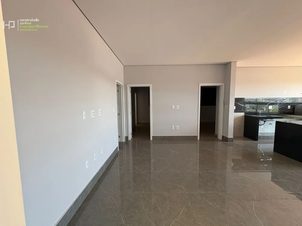 Apartamento, 3 quartos, 110 m² - Foto 2
