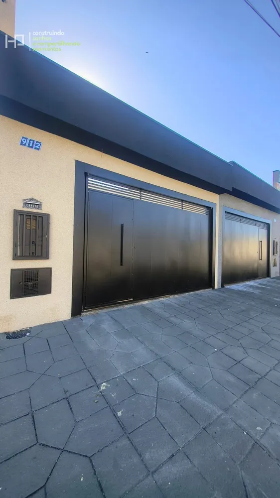Casa, 2 quartos, 66 m² - Foto 1