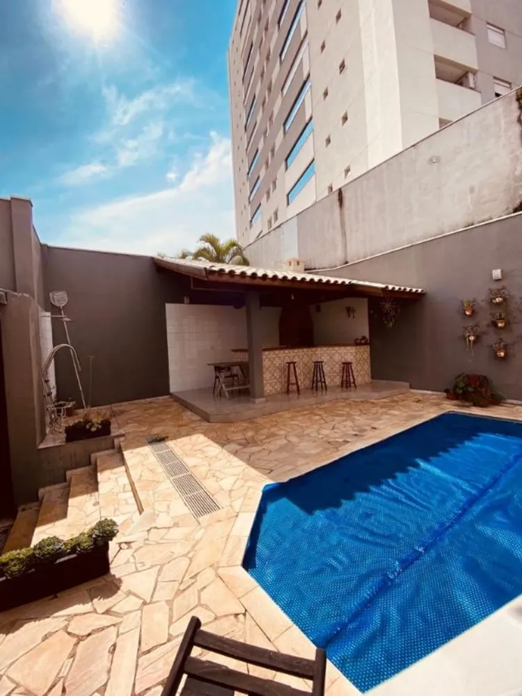Casa, 5 quartos, 308 m² - Foto 3