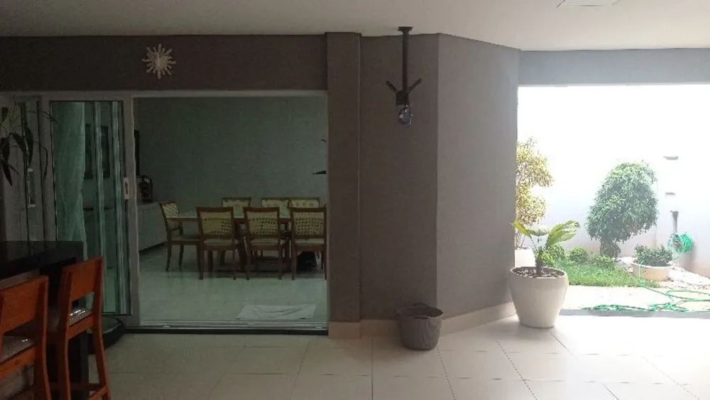 Casa, 4 quartos, 250 m² - Foto 2
