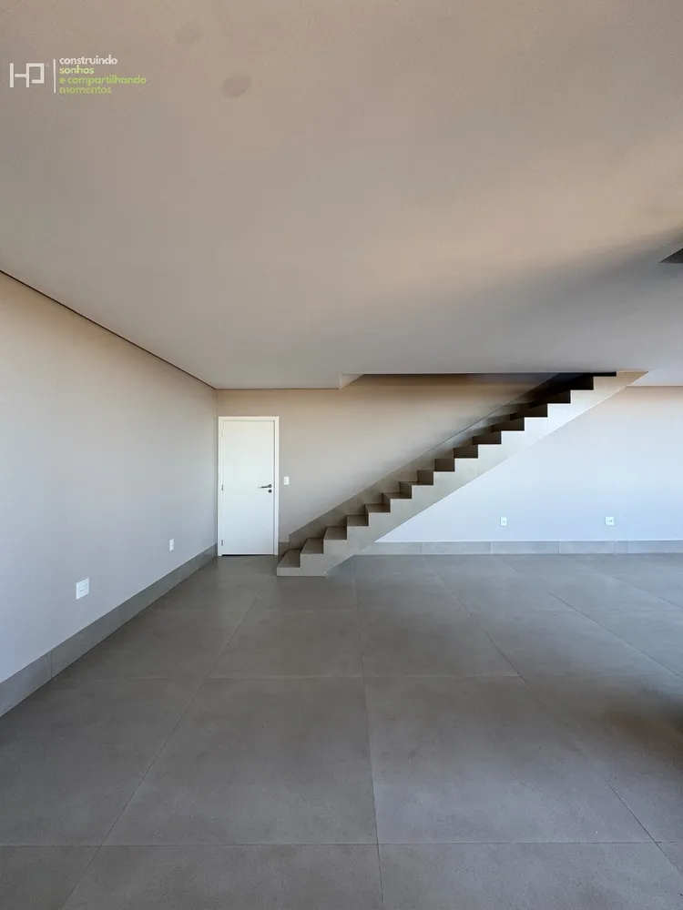 Apartamento, 3 quartos, 220 m² - Foto 3