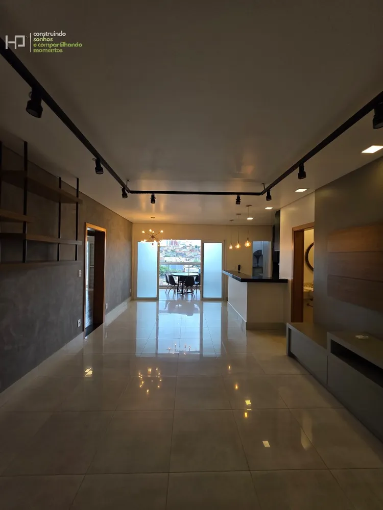 Apartamento, 3 quartos, 110 m² - Foto 1