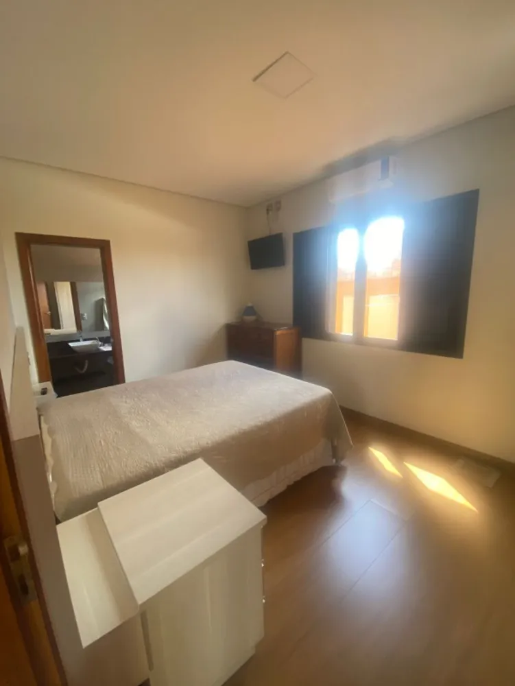 Casa, 4 quartos, 784 m² - Foto 3