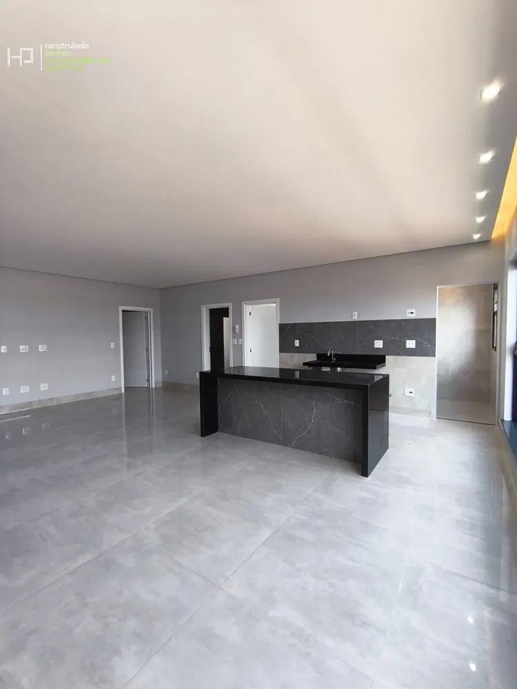 Apartamento, 3 quartos, 107 m² - Foto 2