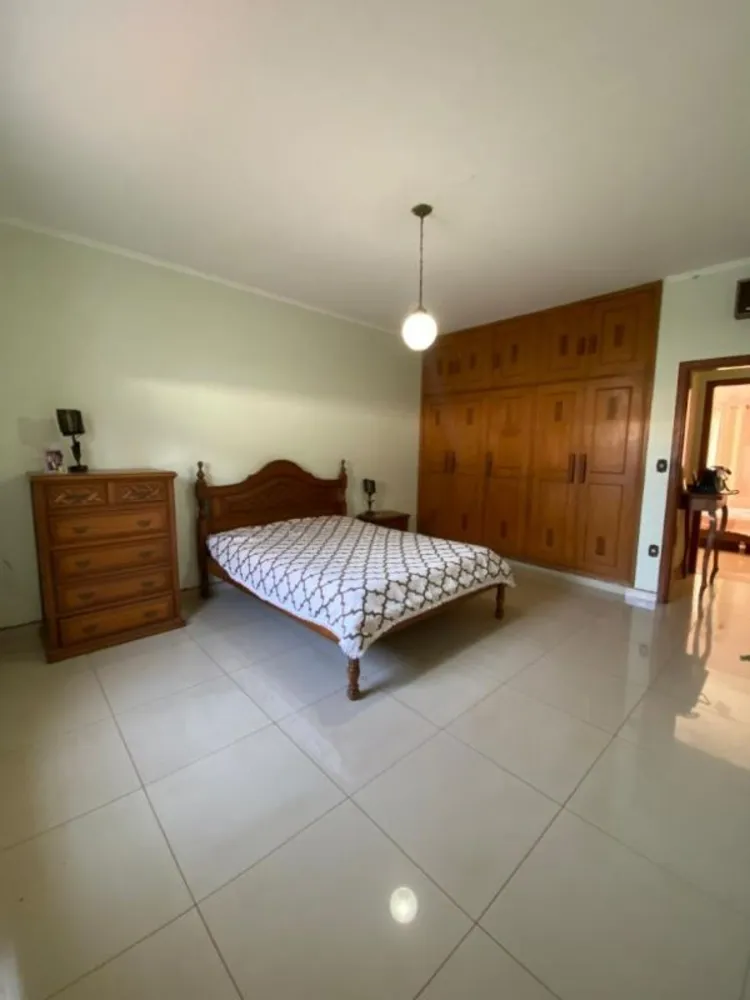 Casa, 3 quartos, 273 m² - Foto 1