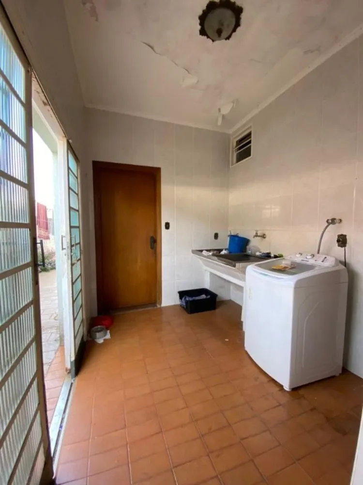 Casa, 3 quartos, 273 m² - Foto 1