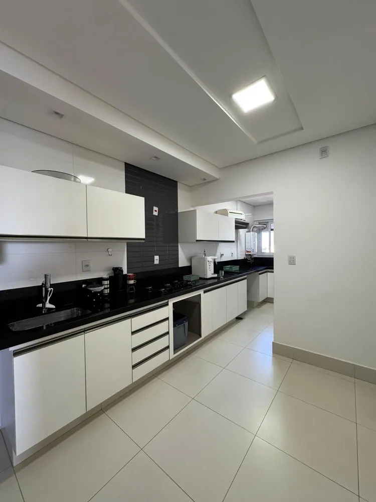 Apartamento, 3 quartos, 162 m² - Foto 3