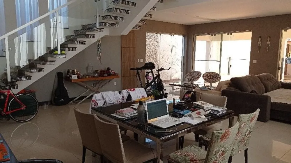 Casa, 3 quartos, 298 m² - Foto 4
