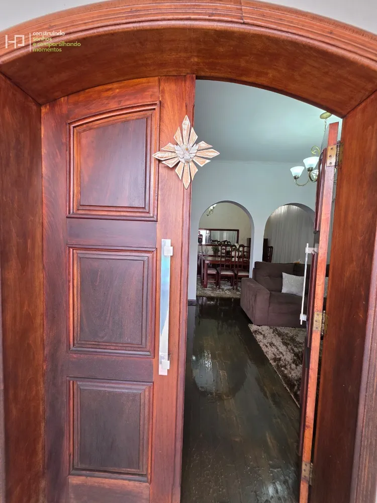 Casa, 3 quartos, 296 m² - Foto 3