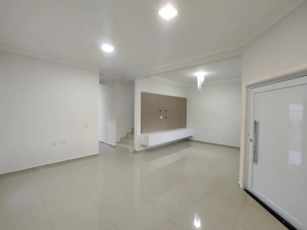Casa, 4 quartos, 214 m² - Foto 8