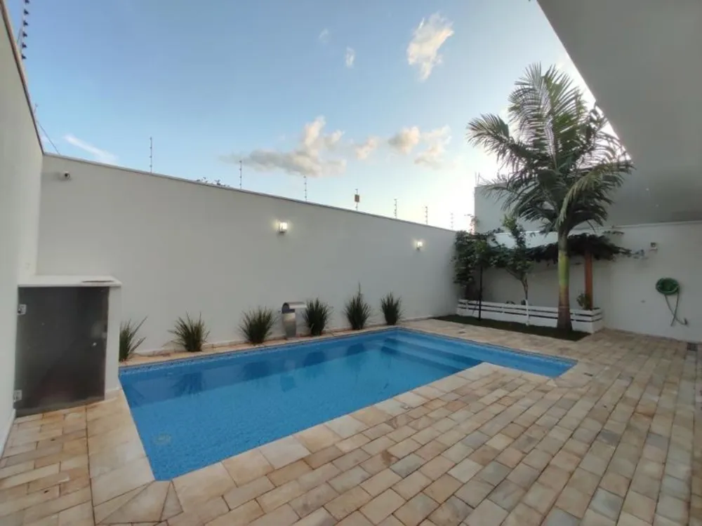 Casa, 4 quartos, 214 m² - Foto 3