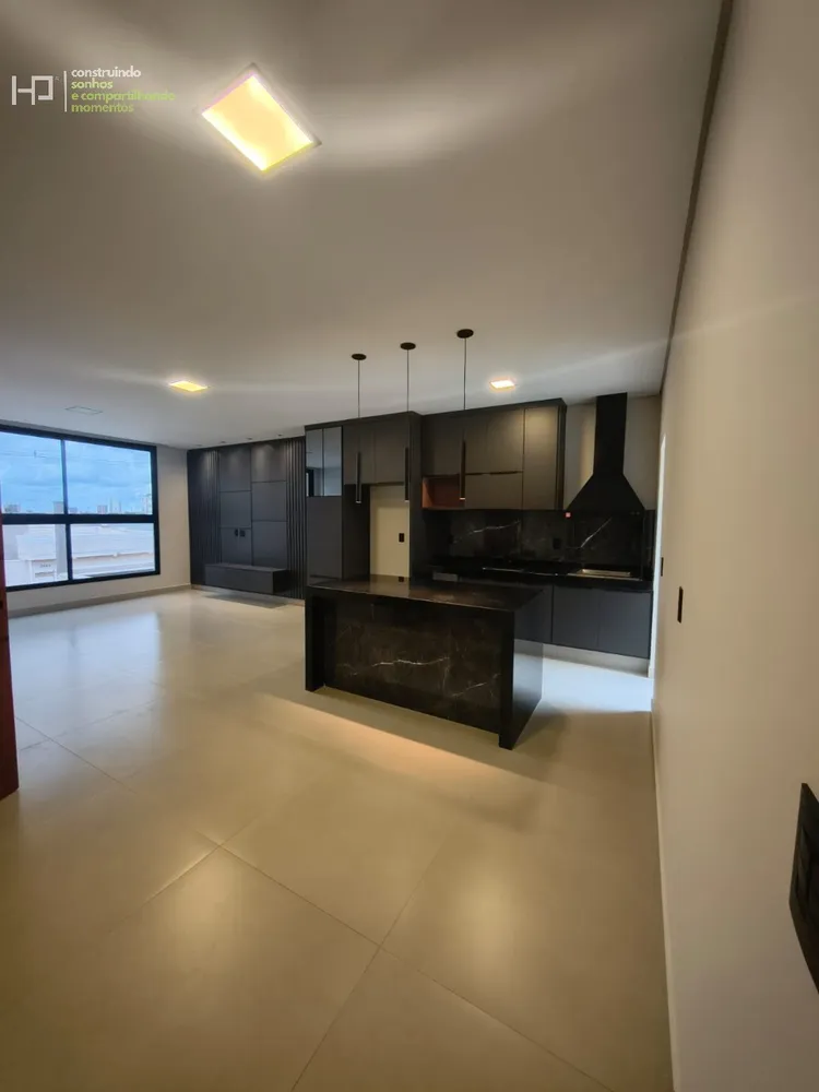 Apartamento, 3 quartos, 100 m² - Foto 1