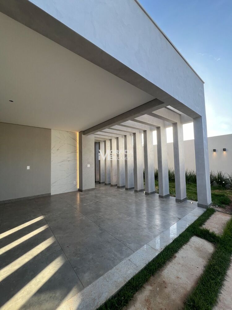 Casa, 3 quartos, 194 m² - Foto 2