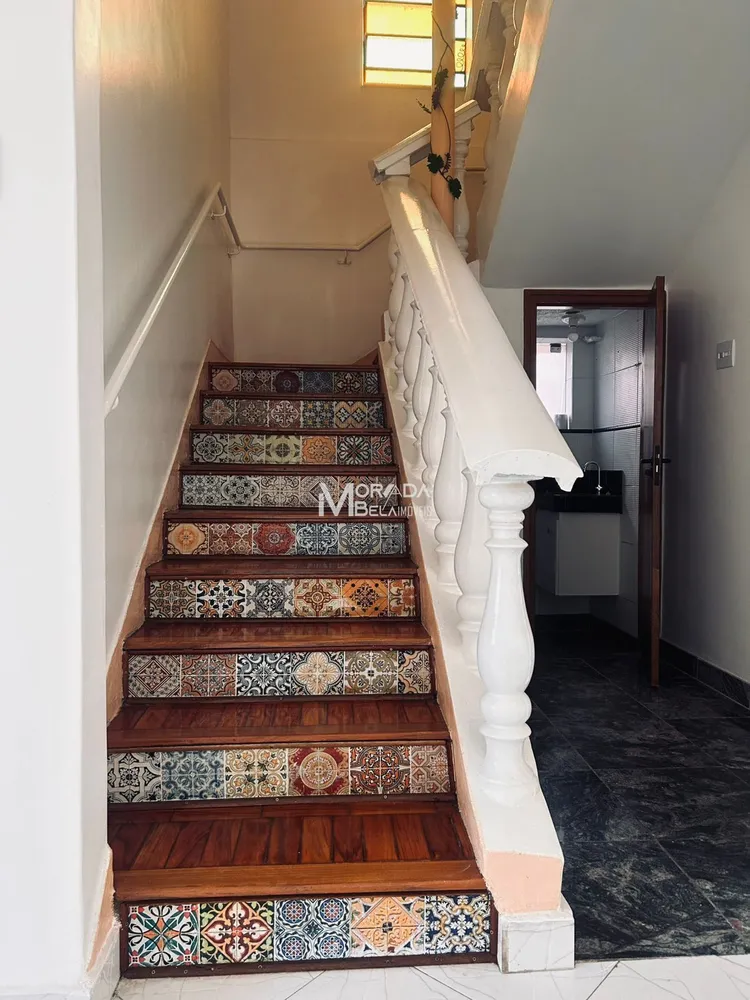 Casa, 4 quartos, 295 m² - Foto 1