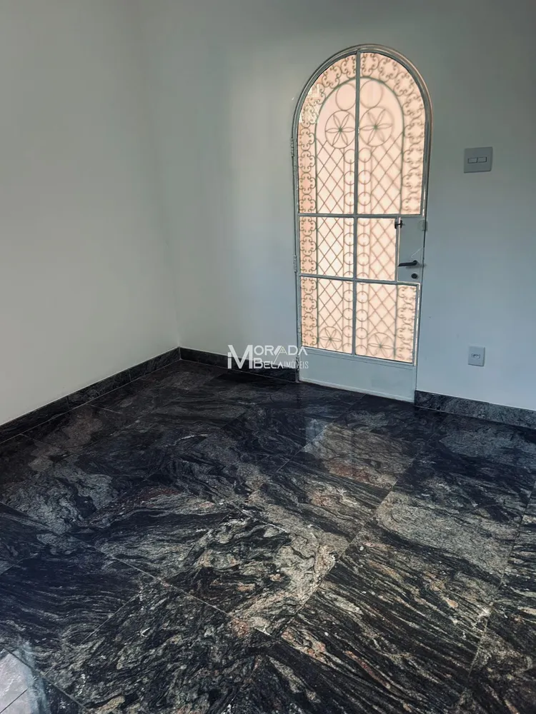 Casa, 4 quartos, 295 m² - Foto 2