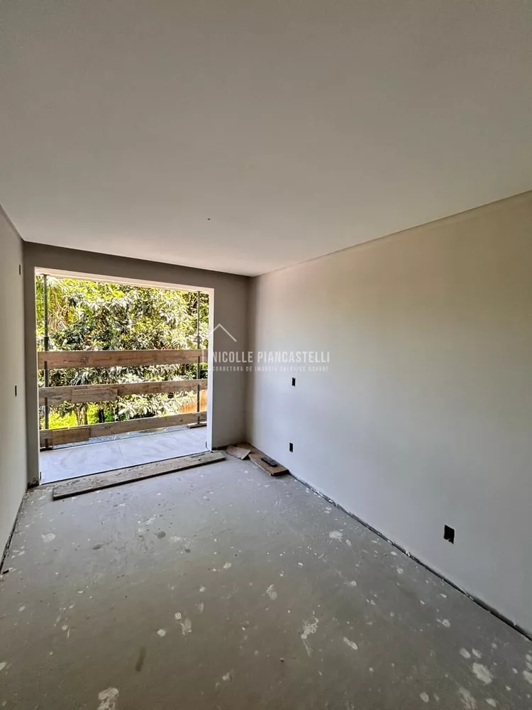 Apartamento, 3 quartos, 93 m² - Foto 2