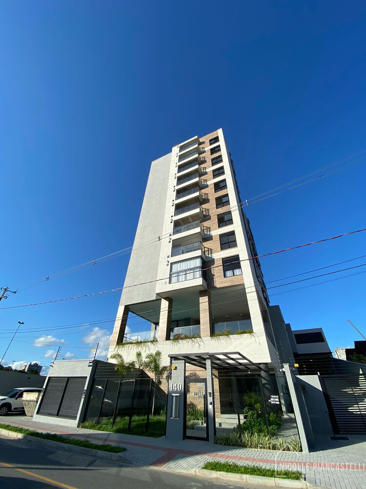 Apartamento à venda com 2 quartos, 77m² - Foto 1