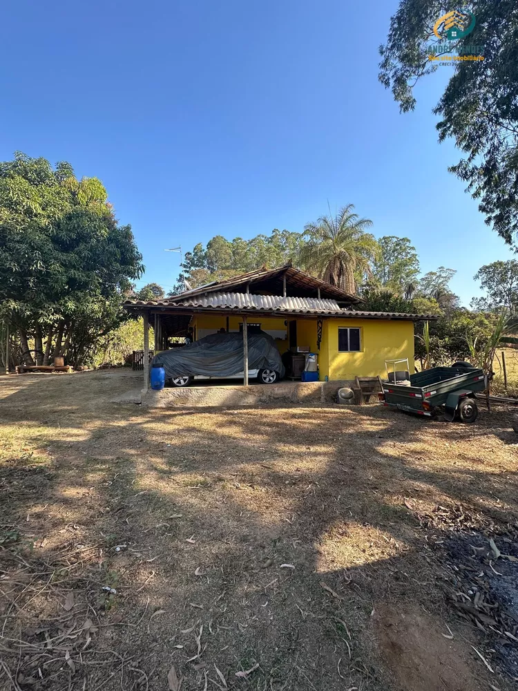 Fazenda à venda com 3 quartos, 180m² - Foto 4