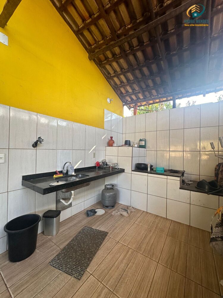 Sítio à venda com 3 quartos, 180m² - Foto 2