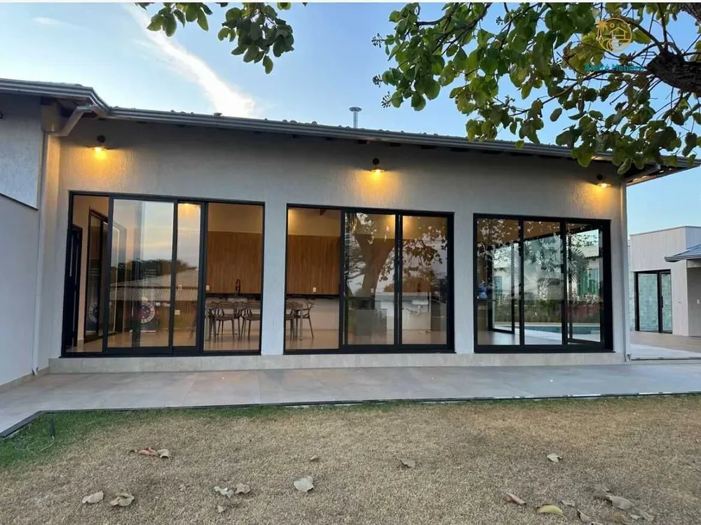 Casa, 4 quartos, 270 m² - Foto 12