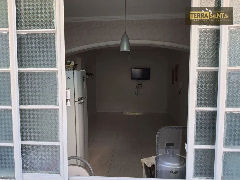 Casa, 3 quartos, 230 m² - Foto 3
