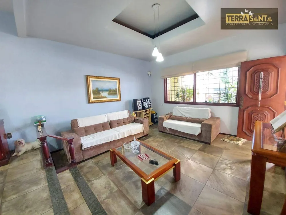 Casa, 5 quartos, 297 m² - Foto 3