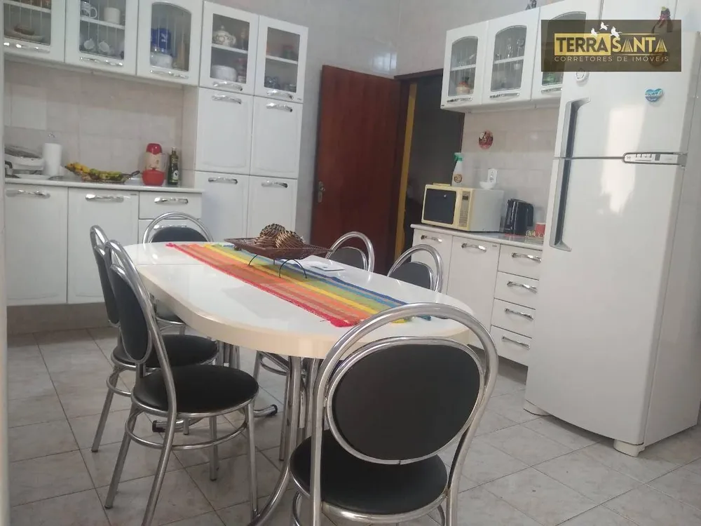 Casa, 3 quartos, 170 m² - Foto 2