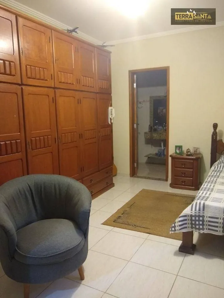 Casa, 3 quartos, 148 m² - Foto 2
