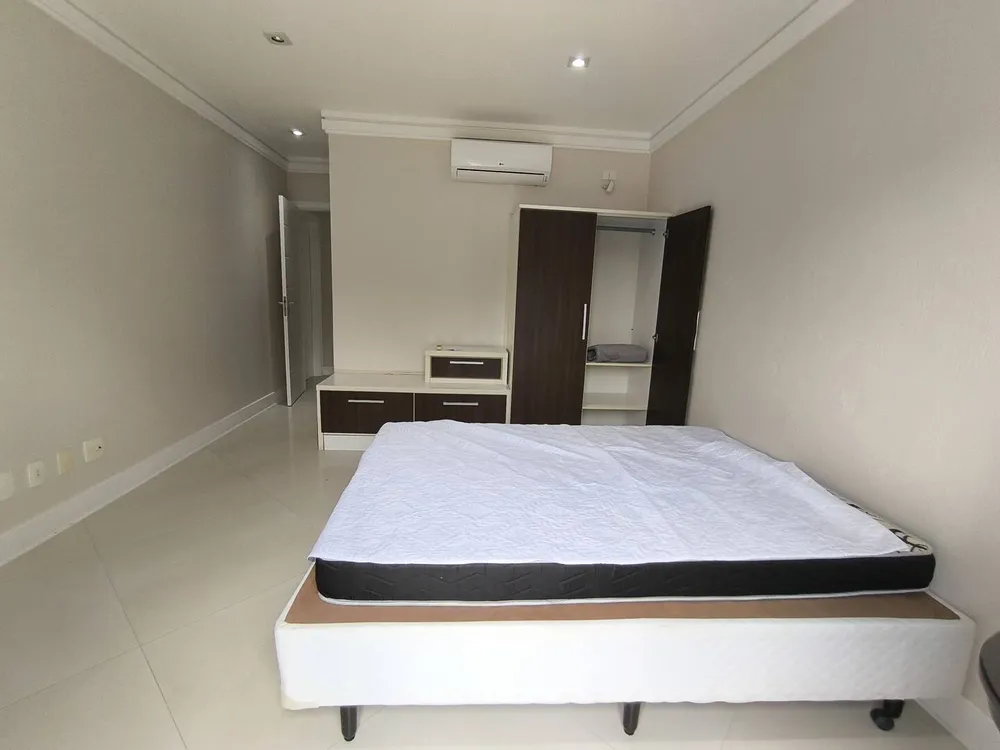 Casa, 5 quartos, 569 m² - Foto 9