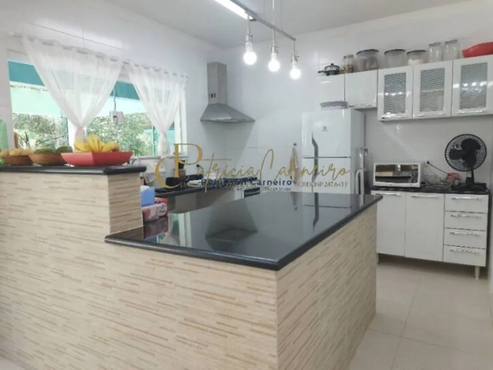 Casa, 4 quartos, 201 m² - Foto 2